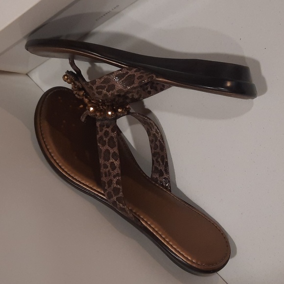 🔴Nine West thong sandal euc - Picture 5 of 8
